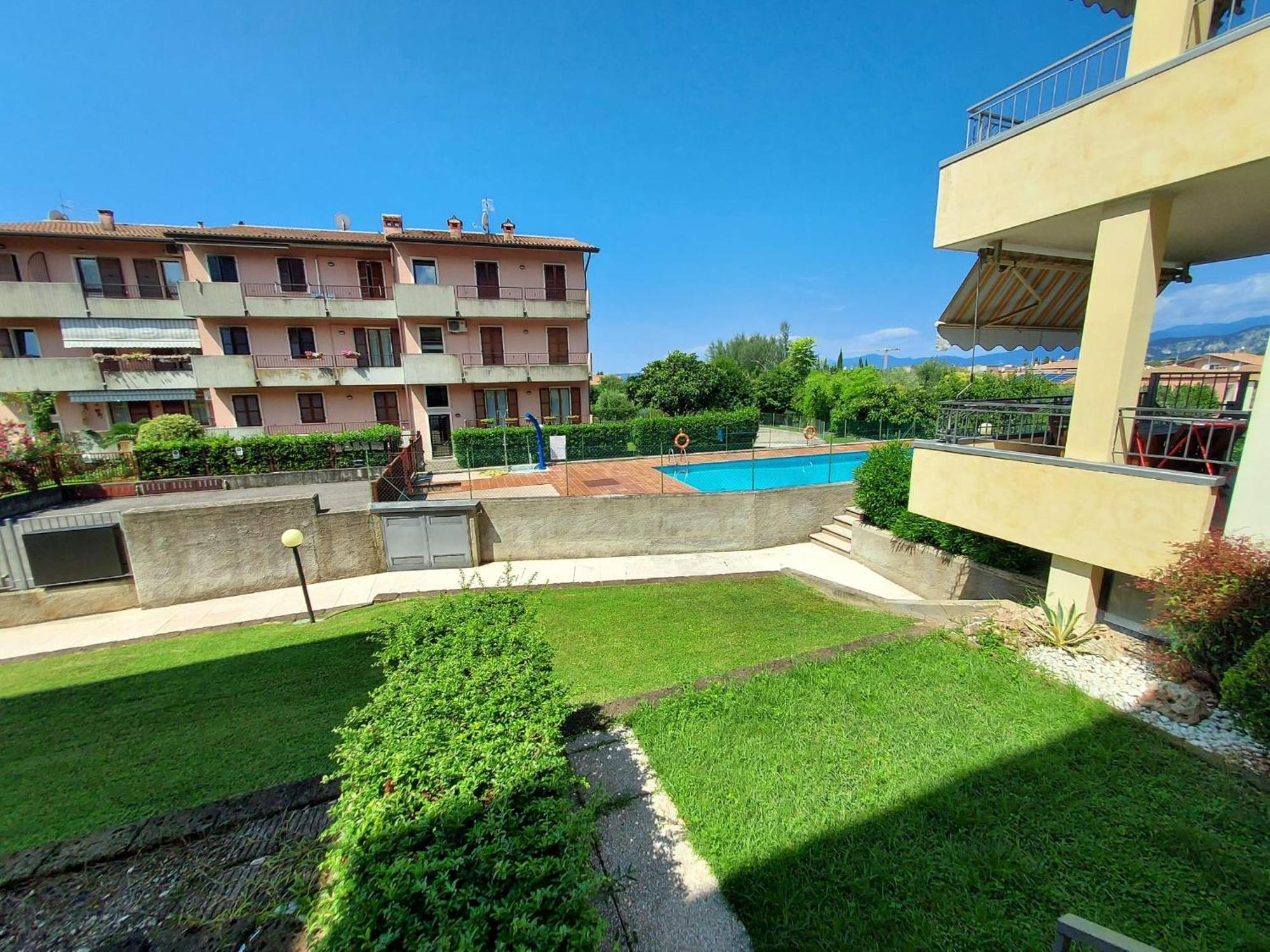 Apartmentsgarda - Residenza Elisabetta 10 Bardolino Exterior foto